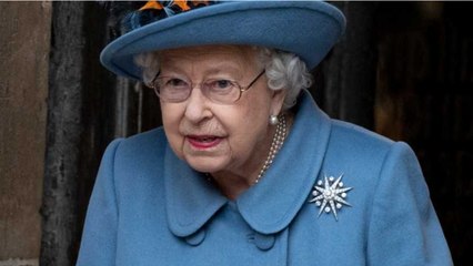 FEMME ACTUELLE - La reine Elizabeth "plus dévouée à son rôle que jamais" malgré sa santé fragile : elle ne compte pas se retirer