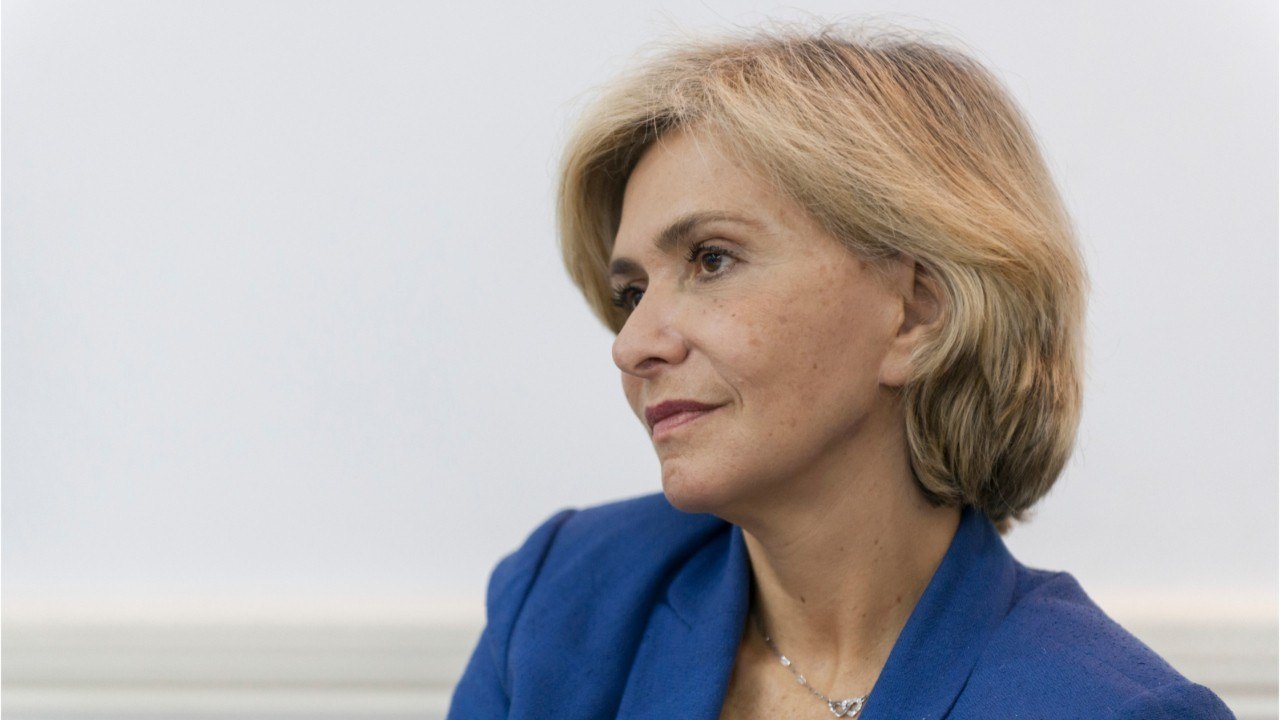 FEMME ACTUELLE - Primaire LR : grande gagnante, Valérie Pécresse vise désormais l'Elysée
