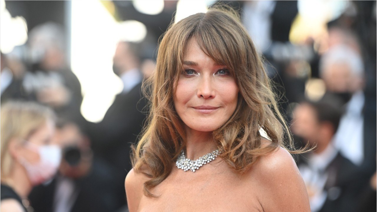 FEMME ACTUELLE - Carla Bruni rend un vibrant hommage à son frère décédé