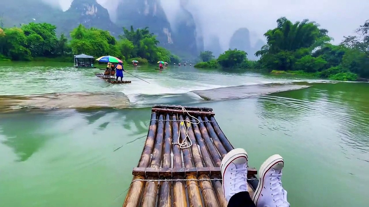 Wishing to the dusk, the rose never withers