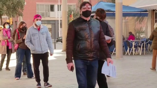 Cataluña celebrará la Navidad con nuevas restricciones