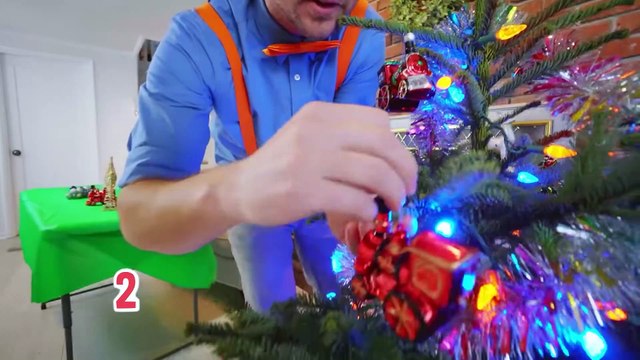 Blippi decora el árbol de Navidad | Vídeos educativos para niños | Vídeos navideños para niños part 1