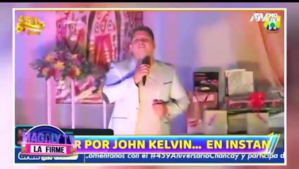 Néstor Villanueva es ampayado