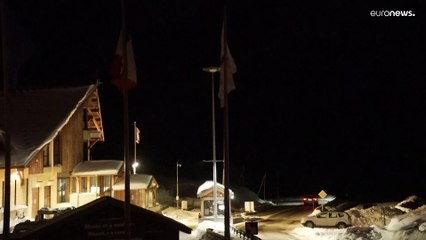 شاهد: جبالُ الألب.. سريالية الهجرة وتجليات الإنسانية