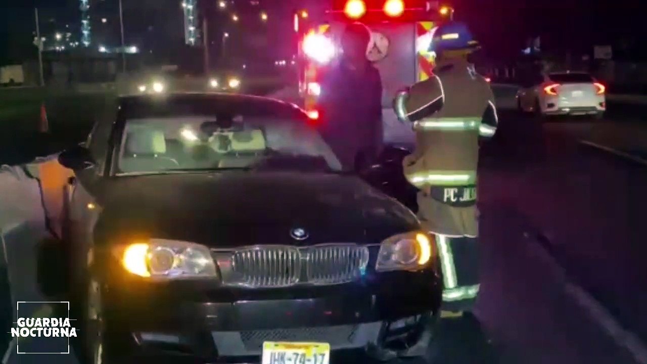 Aparatoso percance vial se suscitó sobre carretera a Chapala hacia la avenida Lázaro Cárdenas