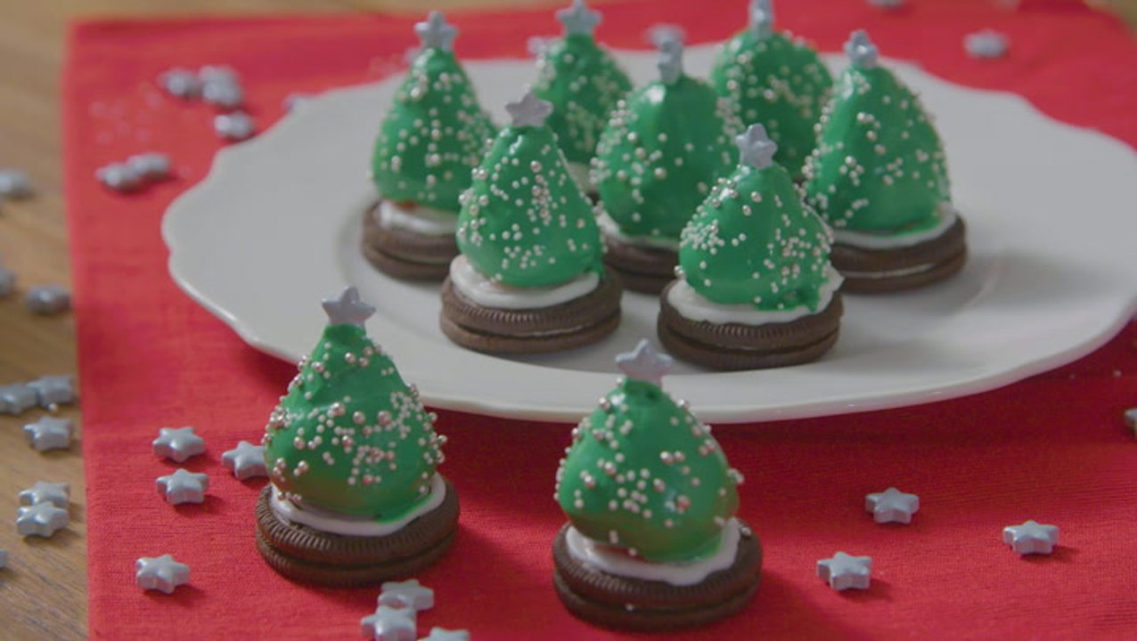 The Easiest Tree You'll Decorate This Season