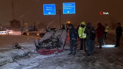 Refüje çarpan otomobil takla attı, öğrenciler yara almadan kurtuldu