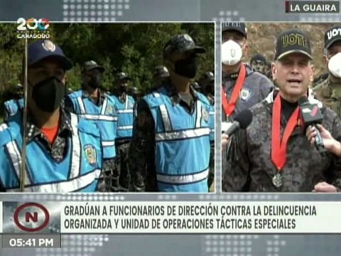 Realizan acto de ascensos y graduación de funcionarios de Unidad de Operaciones Tácticas Especiales