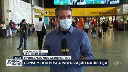 Problemas nos aeroportos faz consumidores buscarem indenização na justiça.