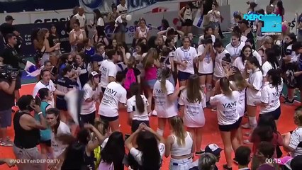 Las Lobas, campeonas del Metropolitano de vóley de División de Honor.