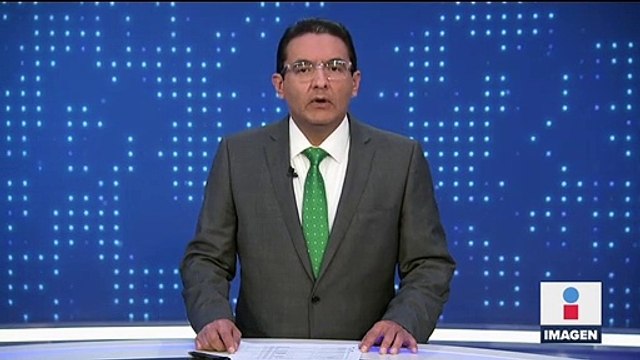 Canelo dona 5 mil juguetes a niños del DIF de Nuevo León