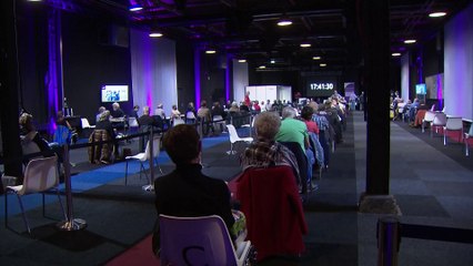 EMA estuda nova vacina contra Ómicron