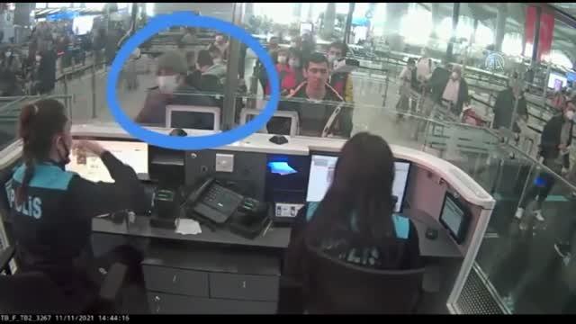 Suriye uyruklu kişiye sahte pasaport çıkardığı iddia edilen ABD'li diplomat tutuklandı