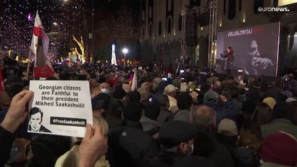 Γεωργία: Διαδήλωση υπέρ Σαακασβίλι στην Τιφλίδα