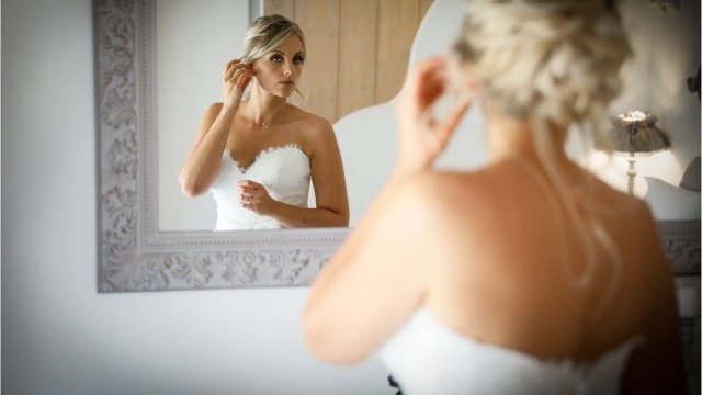 FEMME ACTUELLE - Mariés au premier regard : Adrien demande le divorce, Mélodie fond en larmes