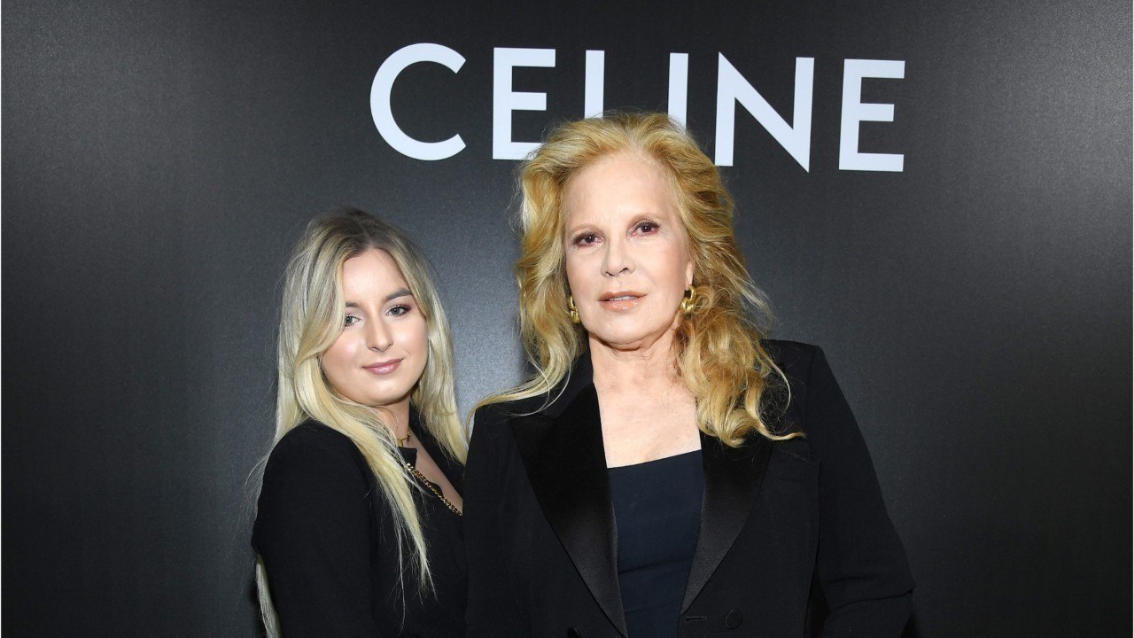 FEMME ACTUELLE - Photo - Sylvie Vartan : sa fille Darina Scotti-Vartan publie le cliché du jour de son adoption