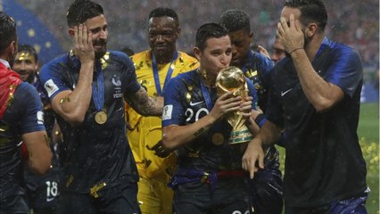 FEMME ACTUELLE - Carnet rose : un footballeur champion du monde devient papa pour la première fois