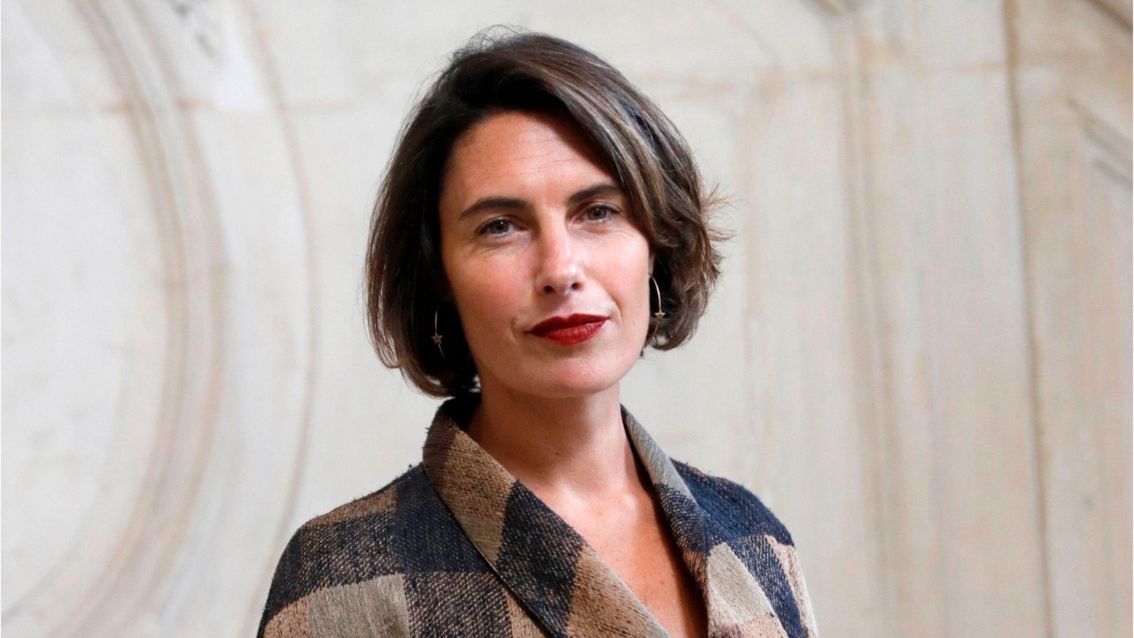 FEMME ACTUELLE - Alessandra Sublet lumineuse : toutes ses photos seins nus pour la bonne cause