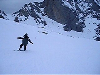 Romano, tu vois mon doigt? Il est pour toi!