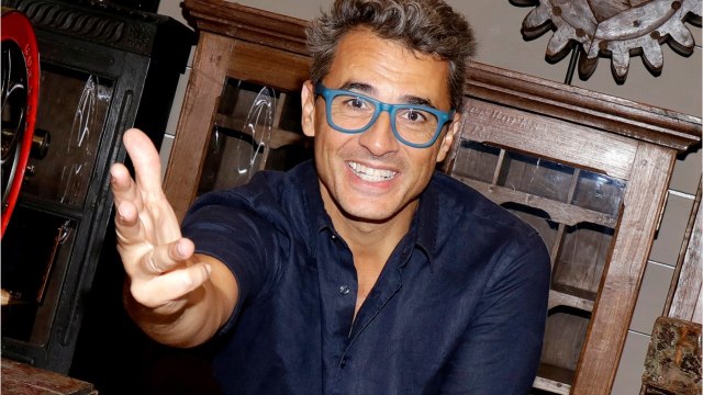 FEMME ACTUELLE - Julien Cohen (“Affaire conclue”) : fier de sa fille Carla, 22 ans, il dévoile son incroyable talent