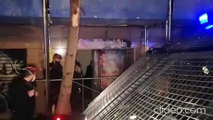 Una semana de protestas contra un narcopiso del Poble-sec