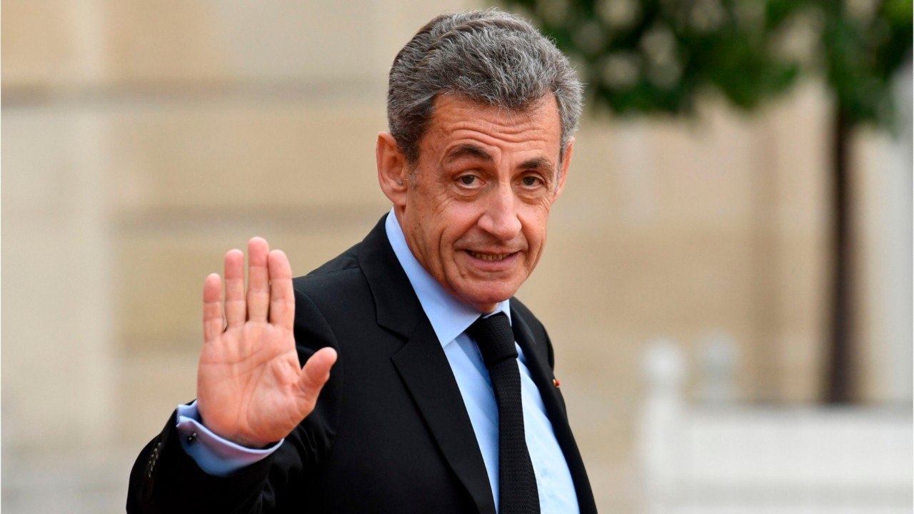 FEMME ACTUELLE - Nicolas Sarkozy humilié par des manifestants à Nice ?