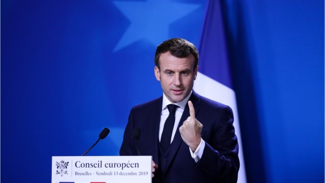 FEMME ACTUELLE - Emmanuel Macron : ils ont décroché le portrait du Président et l’ont payé cher