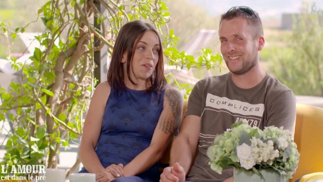 FEMME ACTUELLE - "L'amour est dans le pré" 2019 : Karine Le Marchand bouche bée devant la révélation surprenante de Nicole et François