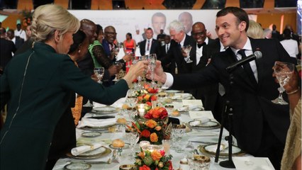 FEMME ACTUELLE - Brigitte Macron : cette vidéo où elle s'éclate en dansant sur du Magic System en Côte d'Ivoire