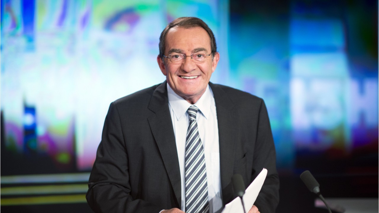Obsèques Jean Pierre Pernaut Jt Tf1 Salaire Jean-Pierre Pernaut : le salaire exorbitant du présentateur du JT de TF1  révélé ? : Femme Actuelle Le MAG
