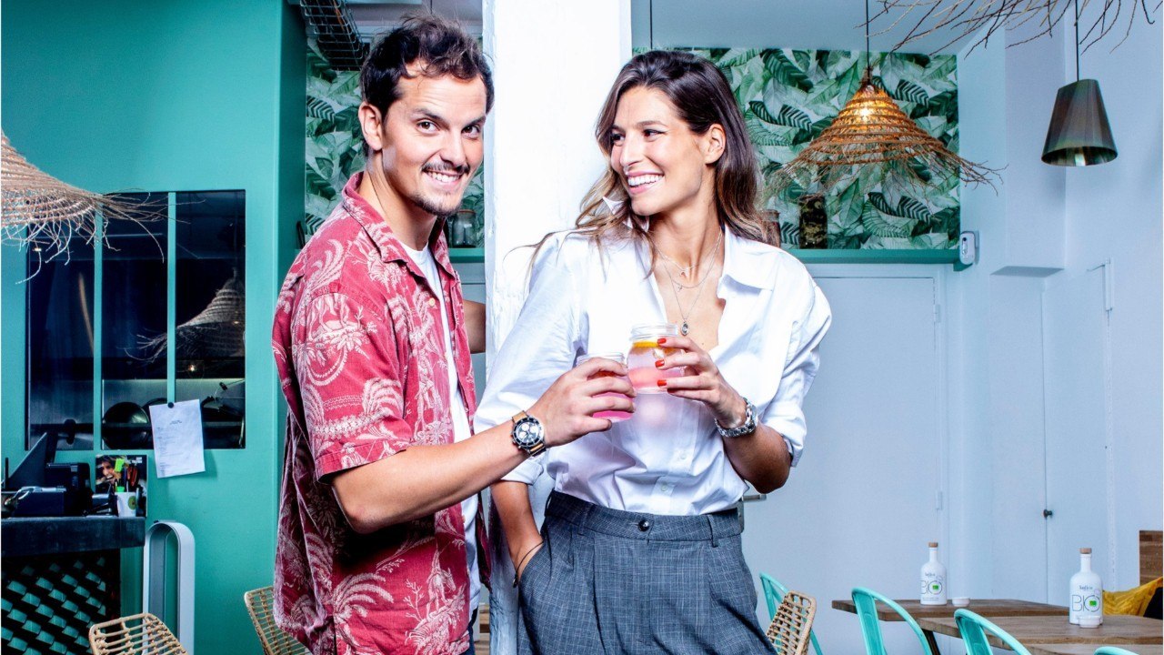 FEMME ACTUELLE - PHOTO - Mariage de Laury Thilleman : son baiser fougueux avec son mari Juan Arbelaez