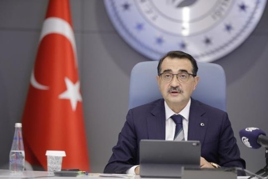 Bakan Dönmez: Bölgemizin ve Avrupa'nın enerji arz güvenliğine önemli katkılar sunduk Enerji ve Tabii Kaynaklar Bakanı Dönmez, 1'inci...