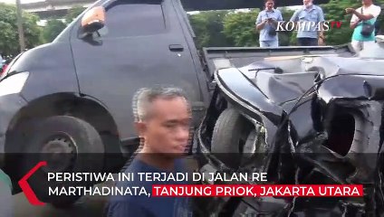 Download Video: Rem Blong, Truk Tabrak 7 Mobil dari Belakang di Tanjung Priok