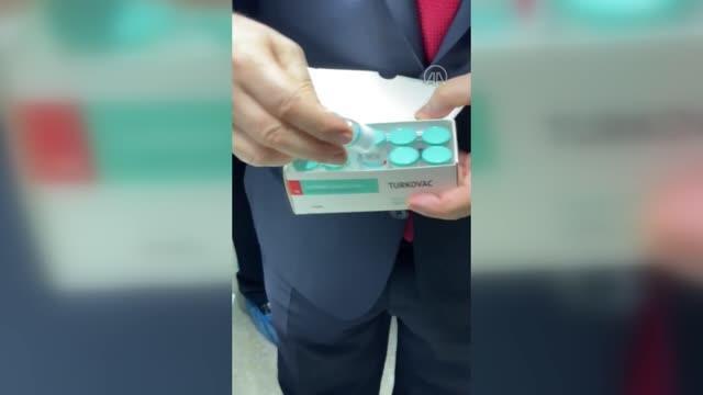 ŞANLIURFA - Sağlık Bakanı Koca, seri üretimine başlanan yerli aşı TURKOVAC ile ilgili paylaşımda bulundu