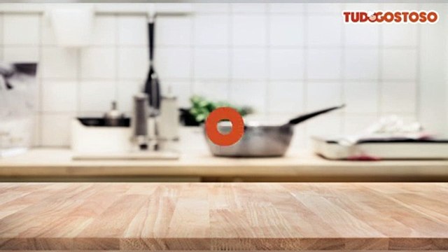 Lasanha de carne e molho branco