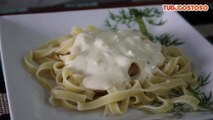 Macarrão com molho branco fácil