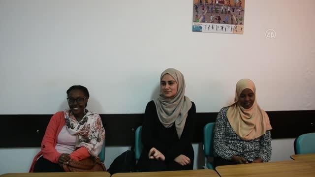 Yunus Emre Enstitüsü öğrencileri AA'nın Yılın Fotoğrafları oylamasına katıldı