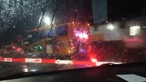 Nyaris Tertabrak, Aksi Nekat Bus Terobos Palang KA di Banyumas