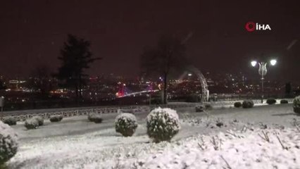 Çamlıca Tepesi beyaza büründü, ortaya kartpostallık görüntüler çıktı