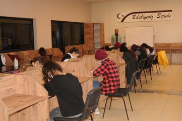 Kızıltepe Belediyesi'nden üniversiteye hazırlık kursları