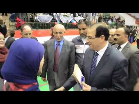 محافظ الدقهلية يكرم 170 طالبا في احتفال التعليم بيوم اليتيم