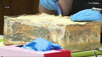 Etats-Unis : ouverture d'une capsule temporelle de 130 ans, découverte sous une statue déboulonnée