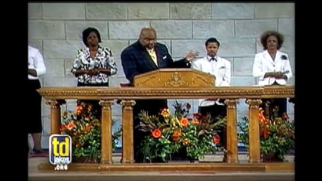 Growing Into God's Favor, Part 1 - The Potter's Touch with Bishop T.D. Jakes - Watch Christian Video, TV