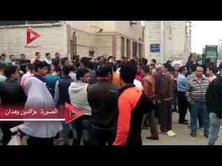 الأنبا بولا وأهالي الشهداء في انتظار خروج جثامين ذويهم بطنطا