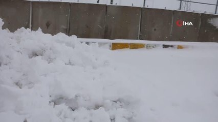 Bitlis'te 195 köy yolu ulaşıma açıldı