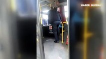 Otobüs şoförü yolcuya bıçak çekti! Korku dolu anlar kamerada
