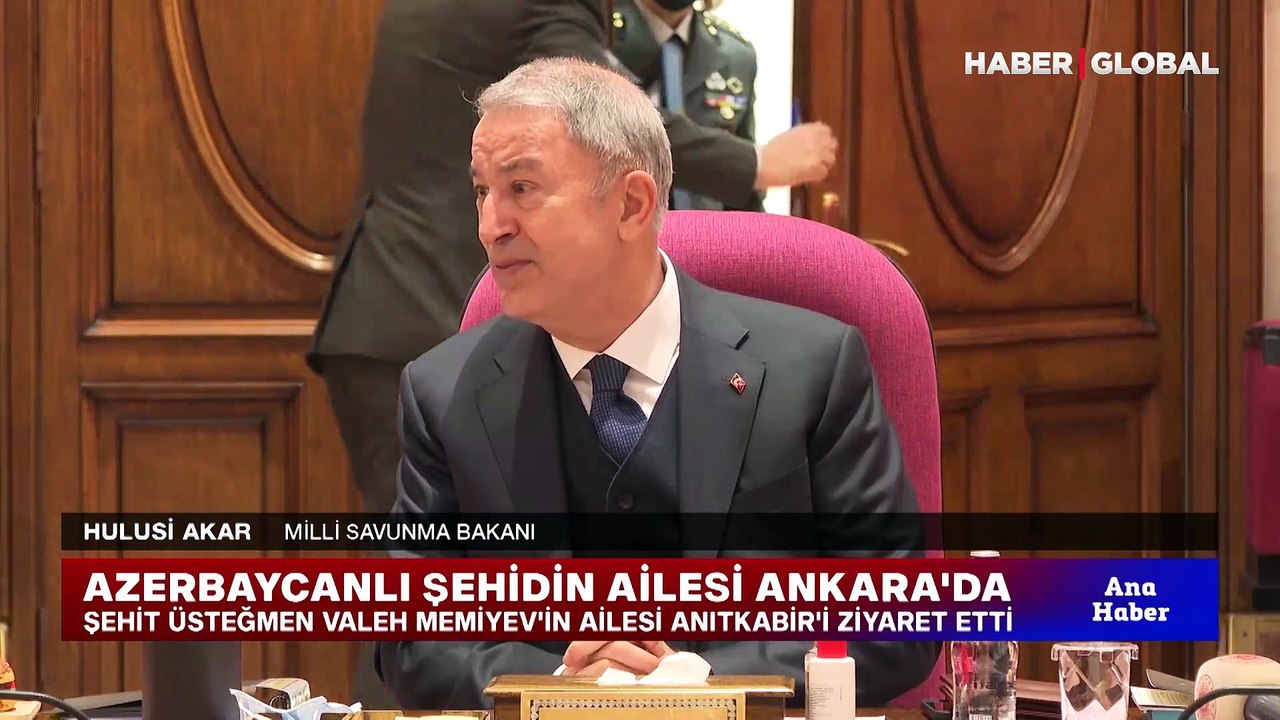 Bakan Akar, Azerbaycanlı şehit subayın ailesiyle bir araya geldi