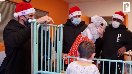 Un Noël au CHU de Caen avec Players For Society et 3 joueurs du SMCaen