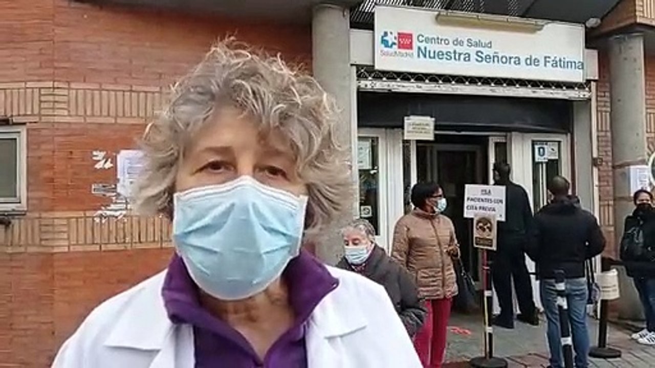 Los sanitarios alzan la voz contra Ayuso: "No se vende la sanidad"