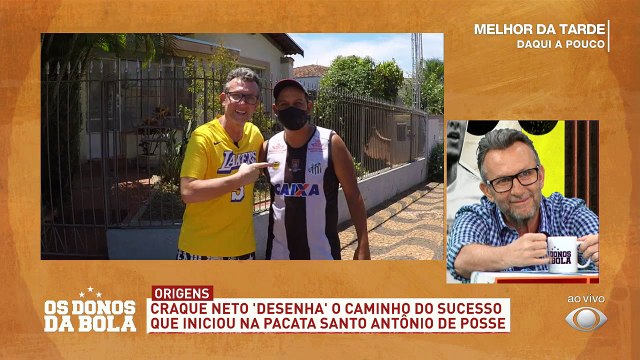Confira a homenagem que o Craque #Neto recebeu no último programa ao vivo dele em 2021 no 'Donos'. Muita emoção e amor contando toda a história de vida!#OsDonosdaBola #Origens